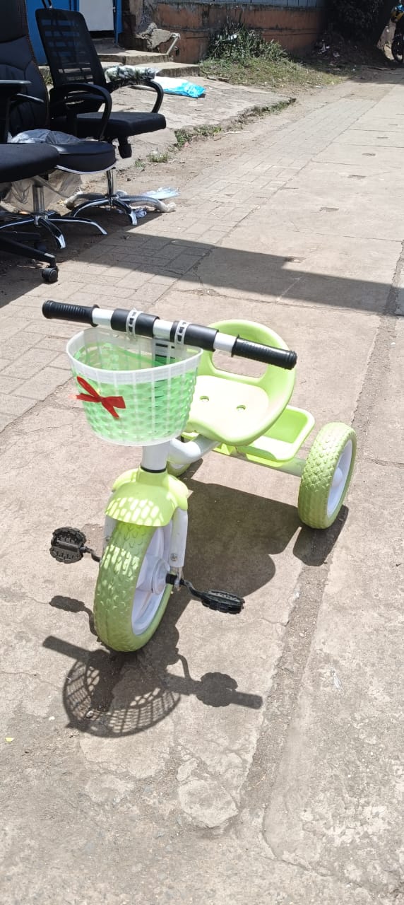 Child Tricycle Bike 3 Wheels Children Baby Balance Bicycle Tricycle for Kid Child Tricycle with melody Suitable for 1-4 years