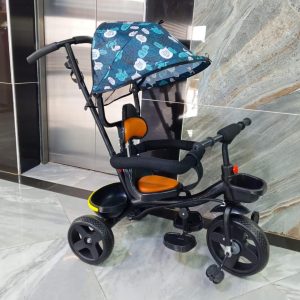 Kids tricycles with a push handle and an umbrella Age 0 to 4 yrs