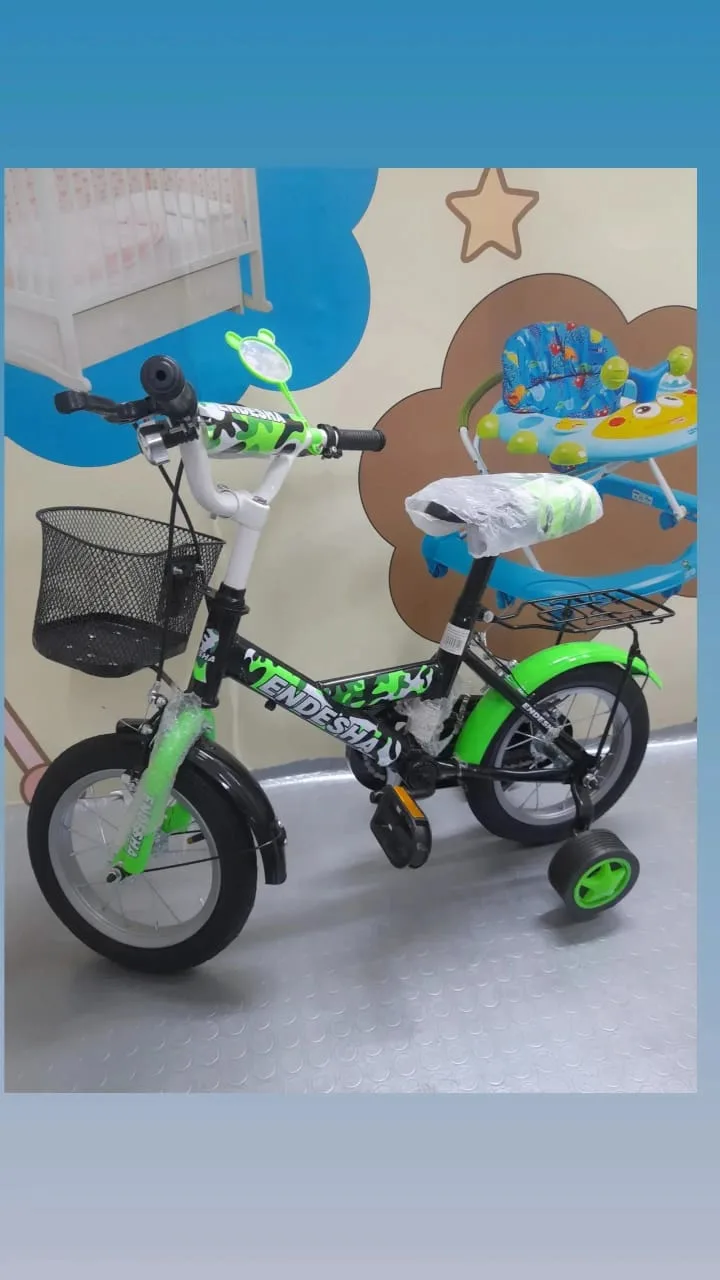 12 inch kids adjustable bike with a basket and a carrier Age 2 to 5 yrs